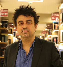 Lecturer Ahmet Ergenç