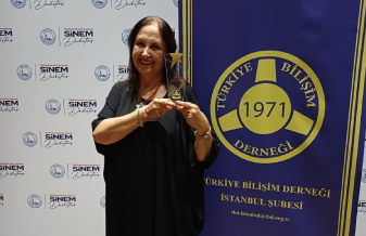 ÜNİVERSİTEMİZİN DE İÇİNDE OLDUĞU “ULUSLARARASI BİLİŞİMCİ MARTILAR PROJESİ” TÜRKİYE BİLİŞİM DERNEĞİ’NDEN ÖDÜL ALDI.